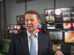 Supporting image for story: Bill Turnbull’s daughter ‘gutted’ to miss marathon following doctor’s orders