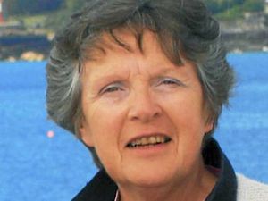 Supporting image for story: Memorial service for murdered teacher Alethea Taylor