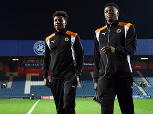 Supporting image for story: Kortney Hause has 'manned up' says Wolves boss