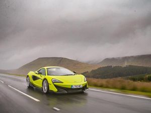 Supporting image for story: Road Test of the Year 2019: McLaren 600LT Spider