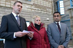 Left to right Jason Moseley, acid attack victim Vikki Horsman, and DS Indi Basra make a statement outside Wolverhampton Crown Court this afternoon