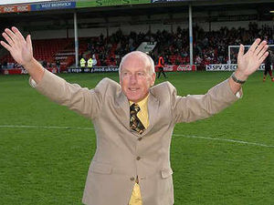 Supporting image for story: Ray Graydon cancels Banks's return