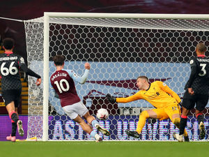 Supporting image for story: Jack Grealish delighted Aston Villa decision already bearing fruit 