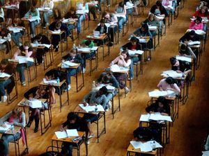 Supporting image for story: Record gap in A-level top grades between London and north-east England