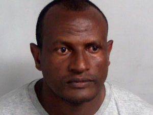 Supporting image for story: Manhunt continues for asylum seeker released from prison by mistake