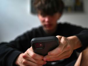 Supporting image for story: Social media users ‘won’t be forced to share personal details after child ban’
