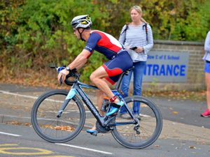 Supporting image for story: Gold medal-winning Paralympic triathlete taking part in Ludlow event
