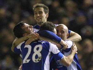 Supporting image for story: Blues reach the Carling Cup final