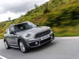 Supporting image for story: UK Drive: The Mini Countryman S E Hybrid is fun to drive but surprisingly thirsty