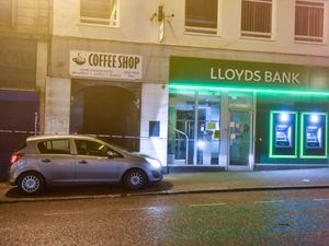 Supporting image for story: Attempted murder arrest after attack in Dudley alleyway