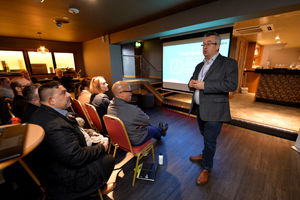 Will Beavis address the crowd at Casino 36