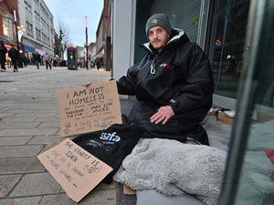 Supporting image for story: 'I've been freezing and lonely - it's really not nice being homeless': Dudley social media influencer sleeping rough in Wolverhampton for charity
