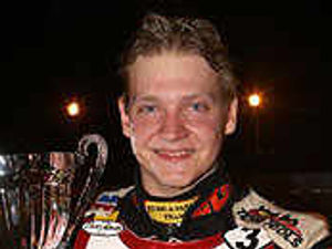 Supporting image for story: Lindgren clueless over Wolves slump