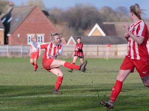 Supporting image for story: Stourbridge Ladies aiming to keep up title charge