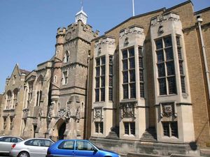 Supporting image for story: Teacher dies after collapsing at Stourbridge college