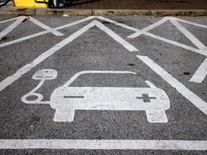 Supporting image for story: Telford electric car charging points roll-out planned to cut emissions