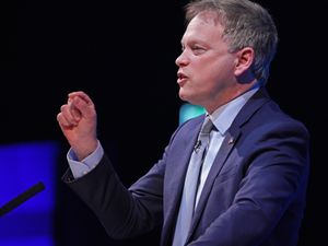 Supporting image for story: Transport Secretary calls for P&O Ferries boss to quit