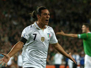 Supporting image for story: Blues' limbo with Mauro Camoranesi