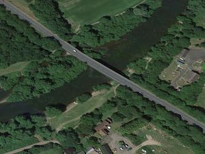 Supporting image for story: Man taken to hospital after being spotted on bridge over River Severn in Bewdley