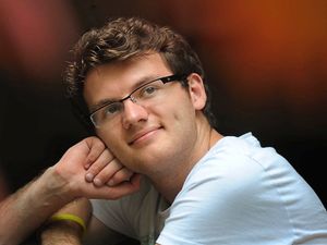 Supporting image for story: Stephen Sutton's mother joins royal call for charity milestone