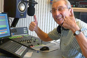 Supporting image for story: Hospital Radio Stafford gets thumbs up