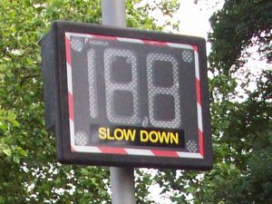 Supporting image for story: Calls for vehicle-activated speed signs for Oswestry