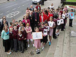 Supporting image for story: Big welcome for new bishop