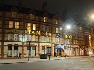 Supporting image for story: Lights fade at Britannia Hotel in Wolverhampton as chain rated worst in the UK