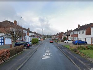 Supporting image for story: Man led to safety from smoke-filled house after cigarette starts kitchen fire