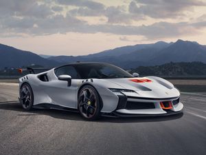Supporting image for story: Ferrari SF90 XX revealed as more extreme version of hybrid supercar