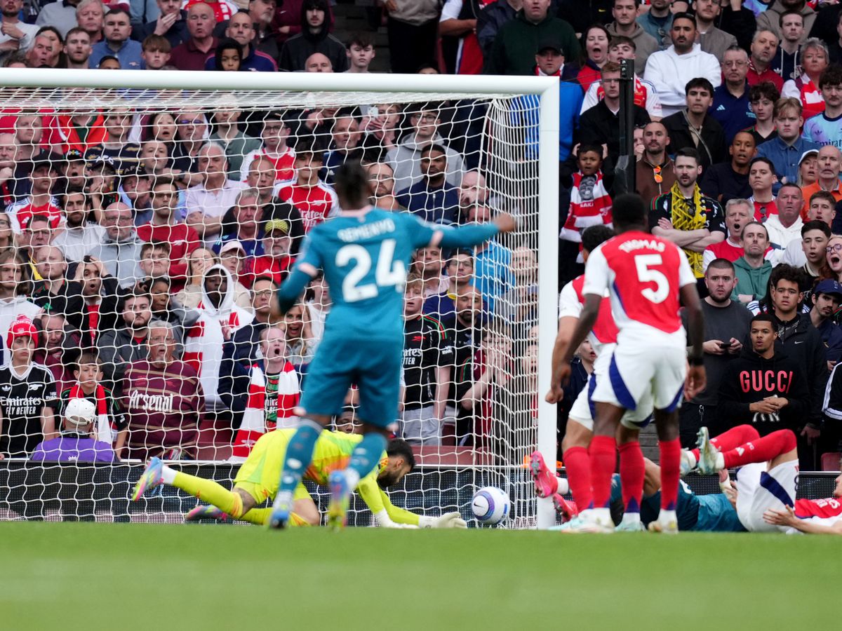 Arsenal’s preparations for Paris St Germain clash dented by Bournemouth comeback