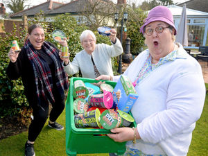 Supporting image for story: Comedienne Our Trace helping food bank to thrive and prosper