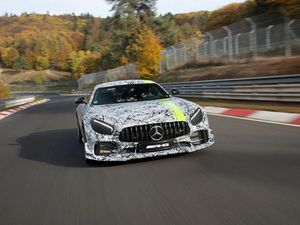 Supporting image for story: What’s going to be at the 2018 LA Auto Show?