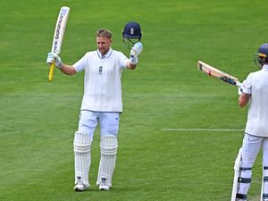 Supporting image for story: England heading for series-clinching win over New Zealand