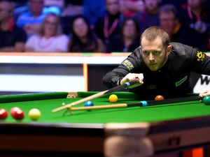 Supporting image for story: Mark Allen depressed with his form after scrappy first-round win in York