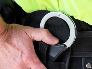 Supporting image for story: Man dies after assault in street