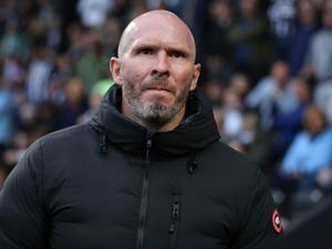 Supporting image for story: Dave Edwards: Shrewsbury are desperate for a result!