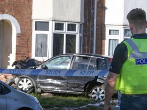 Supporting image for story: Car crashes into Birmingham home