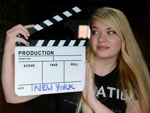 Supporting image for story: Actress aiming for bite of Big Apple