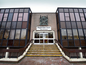 Supporting image for story: Three men in court over spate of Black Country burglaries