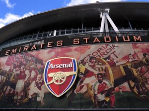 Supporting image for story: Arsenal sign defender Cristhian Mosquera from Valencia