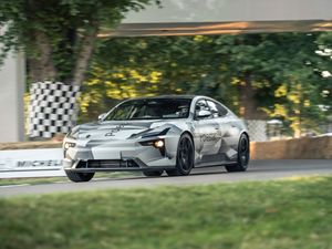 Supporting image for story: Polestar 5 gets bespoke 872bhp electric powertrain