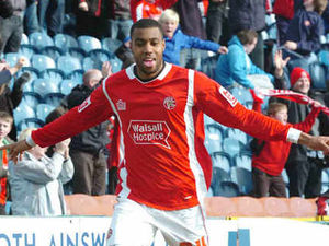 Supporting image for story: Stockport 1 Walsall 1