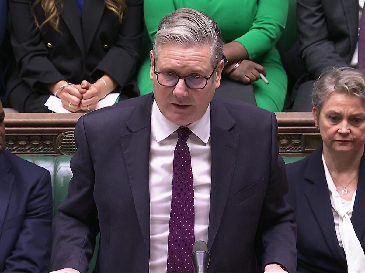 Venezuelan leader lands in New York to face charges as world leaders weigh in Venezuelan leader lands in New York to face charges as world leaders weigh in