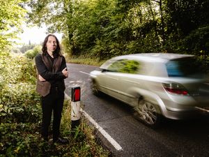 Supporting image for story: Pub forced to reduce hours with customers refusing to walk down dangerous road