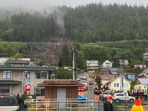 Supporting image for story: One person killed and three injured in Alaska landslide