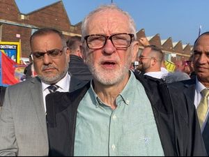 Supporting image for story: Jeremy Corbyn’s message to Birmingham council as ‘megapicket’ disrupts bin collections