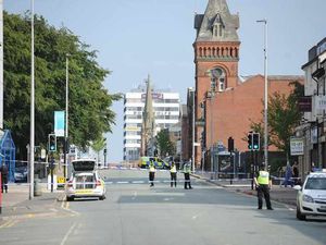 Supporting image for story: Man arrested after bomb hoax causes rush hour chaos in West Bromwich