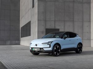 Supporting image for story: £1,500 boost: Shrewsbury drivers encouraged to go electric with new grant from local car retailer