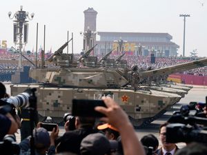 Supporting image for story: China hosts military parade on 80th anniversary of end of Second World War